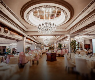 Apartment in Utomi Aire